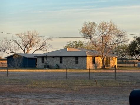 365 County Road 1341 Alice TX 78332