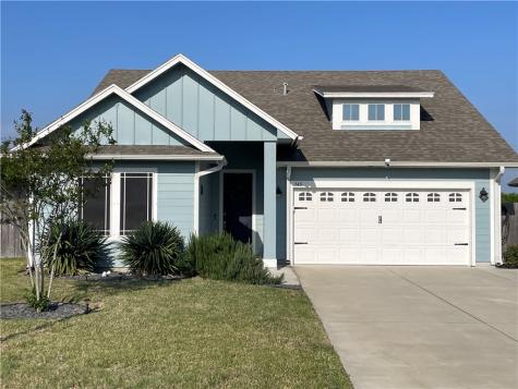 145 Highwood Drive Rockport TX 78382