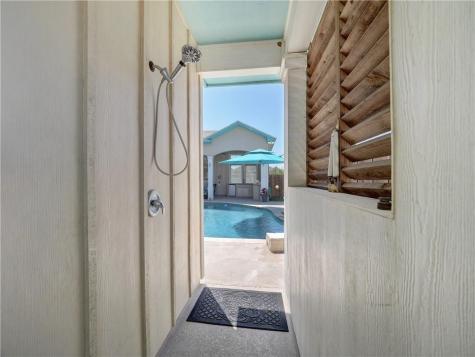 14002 Coquina Bay Avenue Corpus Christi TX 78418
