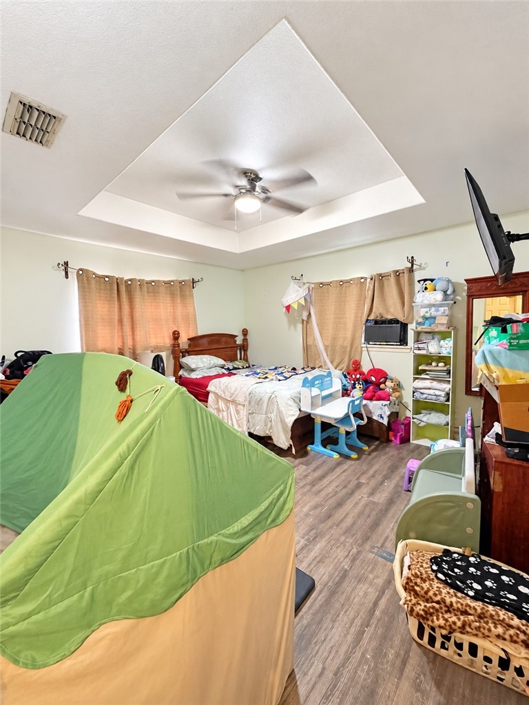 1913 Sandy Way Corpus Christi TX 78418