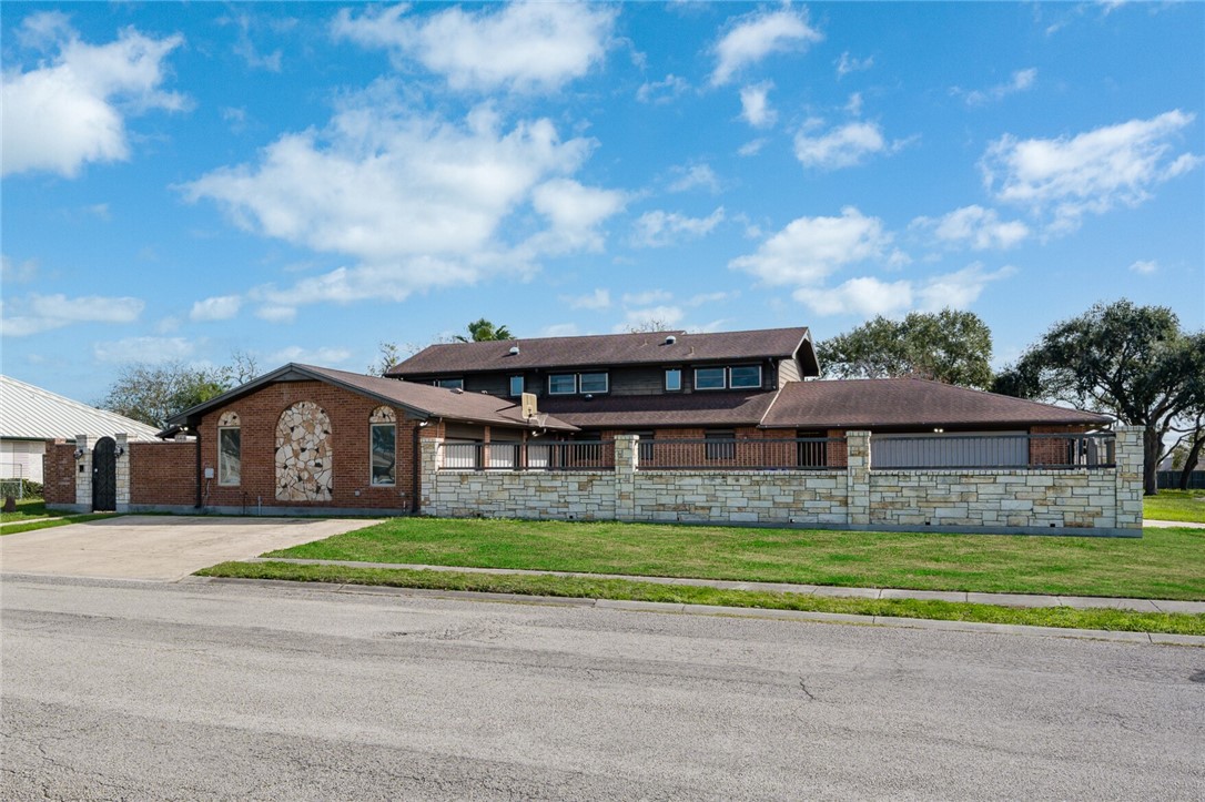 5914 Parkland Drive Corpus Christi TX 78413