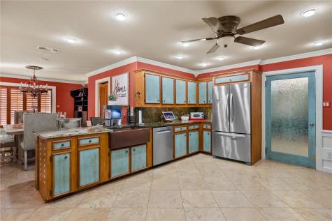 5914 Parkland Drive Corpus Christi TX 78413