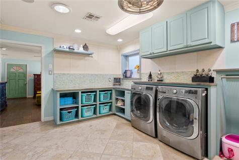 5914 Parkland Drive Corpus Christi TX 78413
