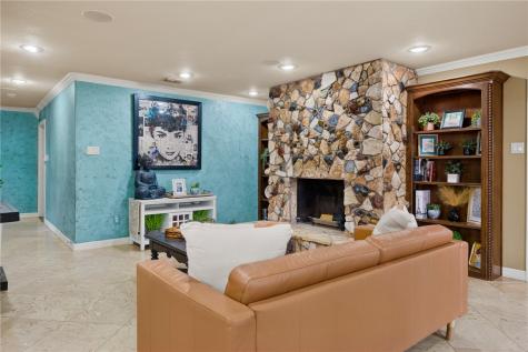 5914 Parkland Drive Corpus Christi TX 78413