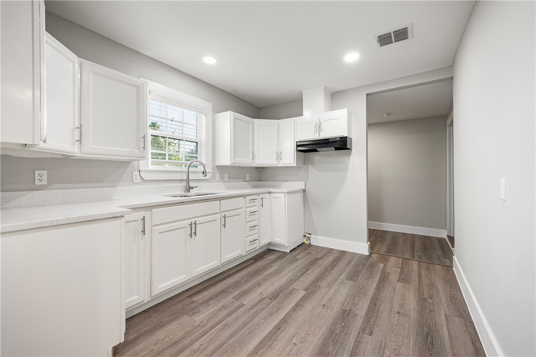 337 W Vanderbilt Drive Corpus Christi TX 78415