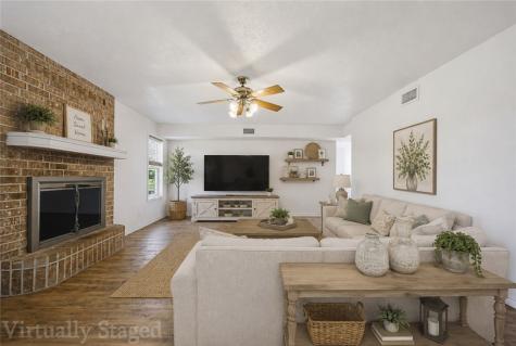 106 Adkins Refugio TX 78377