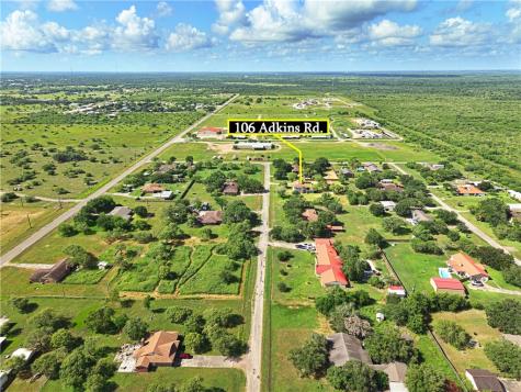 106 Adkins Refugio TX 78377