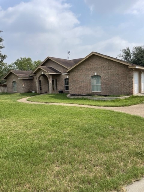 294 House Avenue Sandia TX 78383