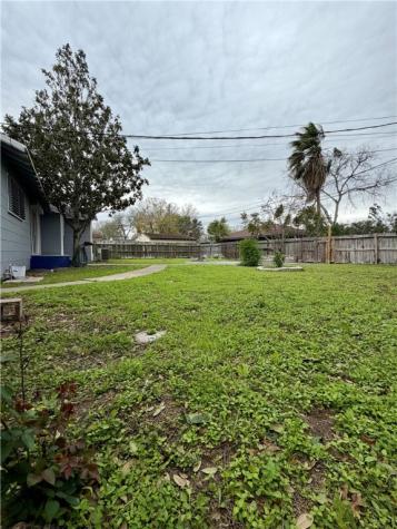 1315 Brentwood Drive Corpus Christi TX 78415