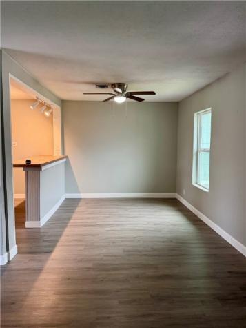 1315 Brentwood Drive Corpus Christi TX 78415