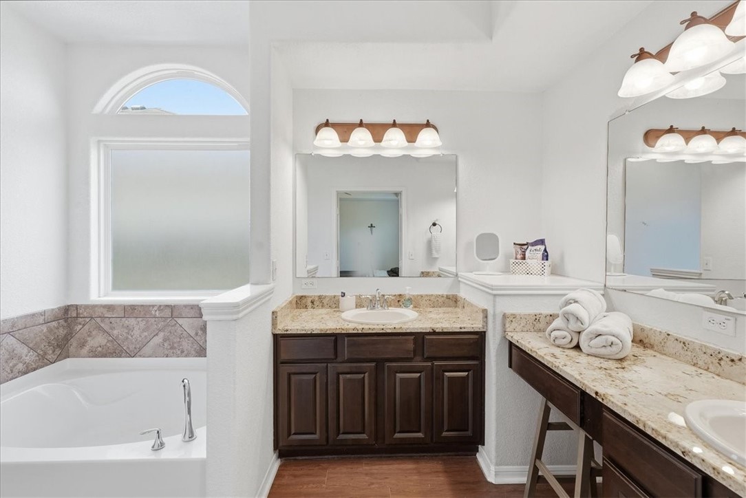 2513 Las Brisas Street Corpus Christi TX 78414