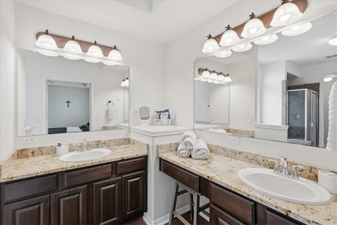 2513 Las Brisas Street Corpus Christi TX 78414