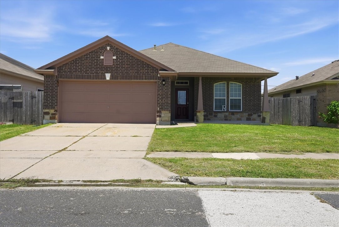 2513 Las Brisas Street Corpus Christi TX 78414