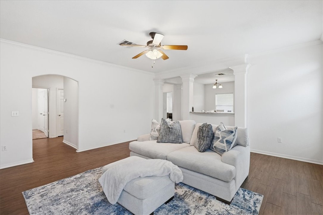 2513 Las Brisas Street Corpus Christi TX 78414