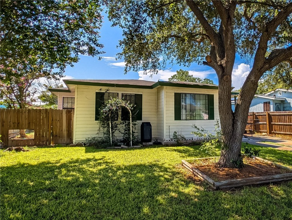 714 Sharon Drive Corpus Christi TX 78412