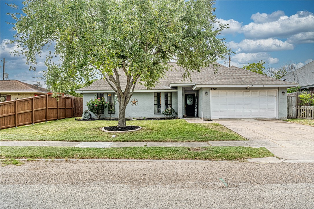5929 Choctaw Drive Corpus Christi TX 78415