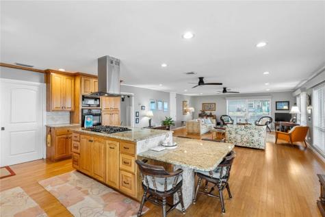 100 Bayshore Drive Ingleside On The Bay TX 78362