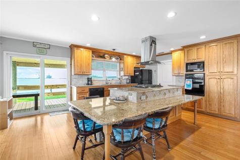 100 Bayshore Drive Ingleside On The Bay TX 78362