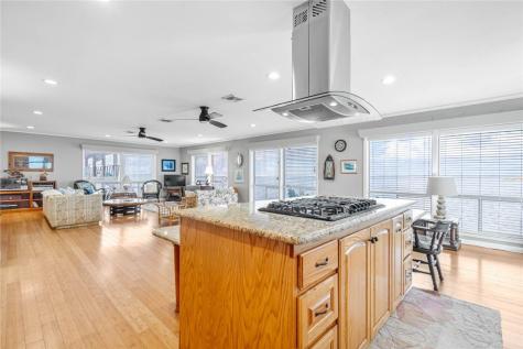 100 Bayshore Drive Ingleside On The Bay TX 78362