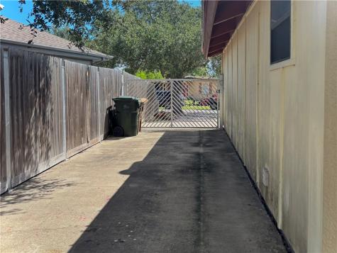 941 Susan Drive Corpus Christi TX 78412