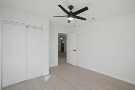 262 Cr 3522 Creek Orange Grove TX 78372