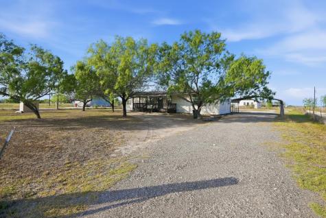 262 Cr 3522 Creek Orange Grove TX 78372