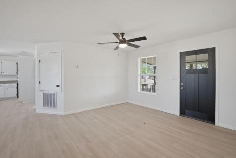 262 Cr 3522 Creek Orange Grove TX 78372