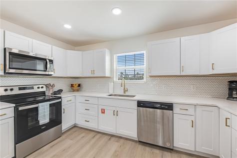 641 Dolphin Circle Port Aransas TX 78373