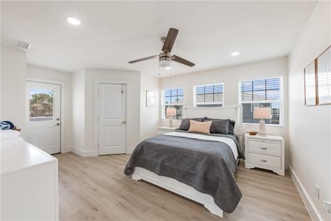 641 Dolphin Circle Port Aransas TX 78373