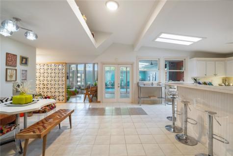 3462 Santa Fe Street Corpus Christi TX 78411