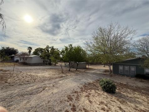 123 Choke Canyon Estates Three Rivers TX 78071