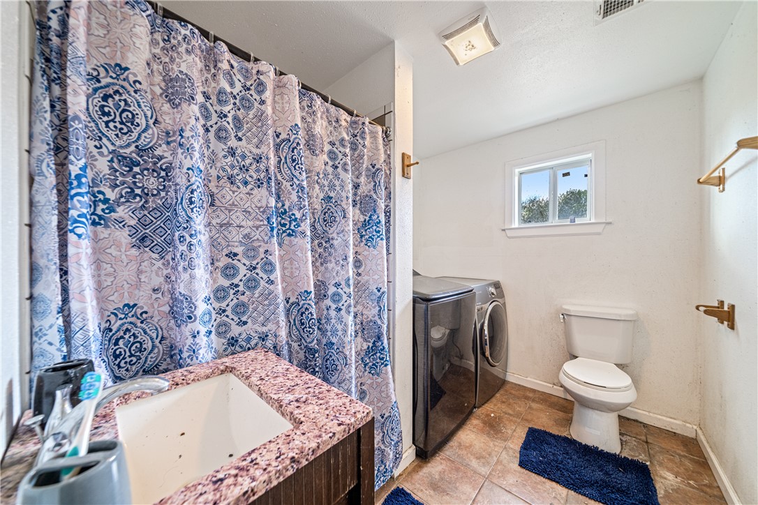 2522 Widgeon Drive Corpus Christi TX 78410