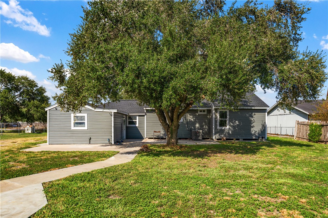 2522 Widgeon Drive Corpus Christi TX 78410
