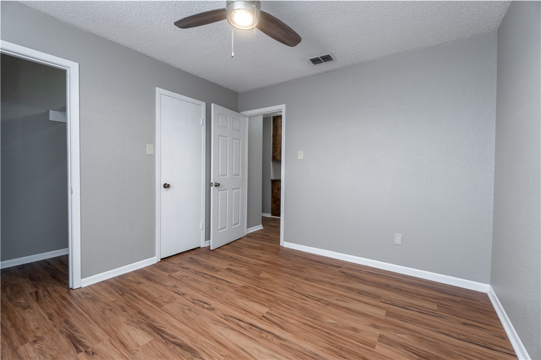 4002 Oak Forest Dr G Corpus Christi TX 78413