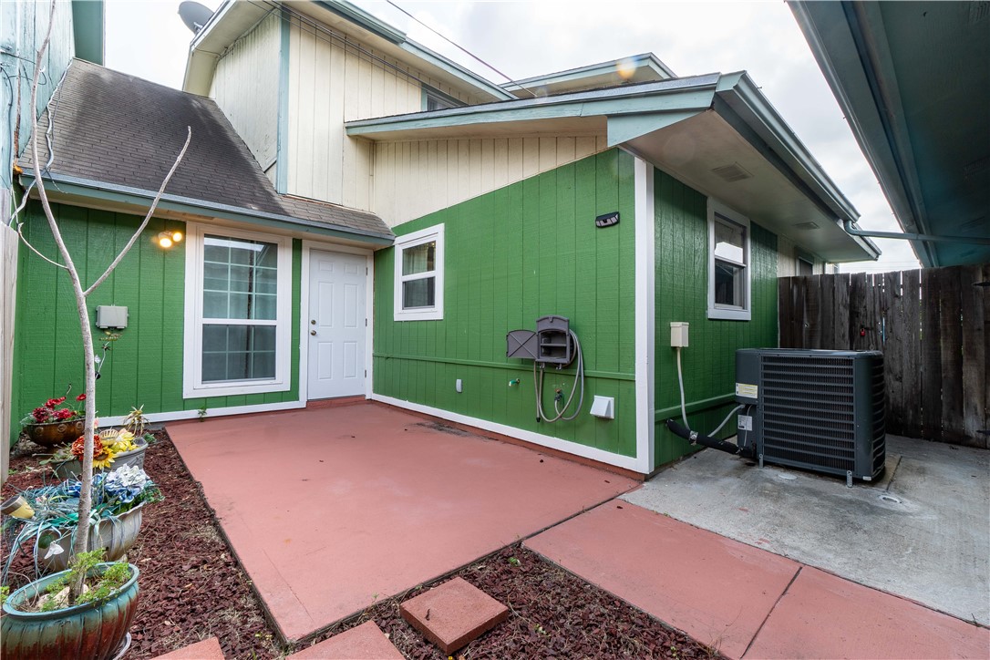 4002 Oak Forest Dr G Corpus Christi TX 78413