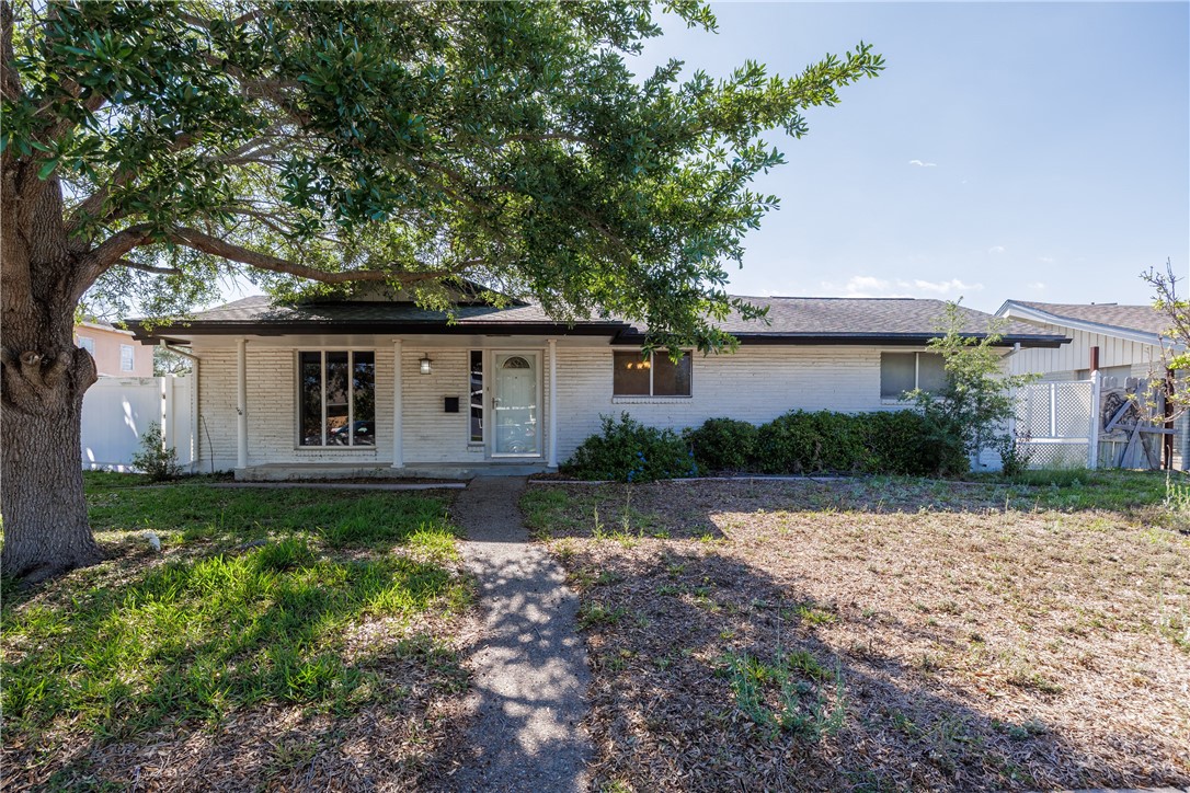 5214 Ponderosa Corpus Christi TX 78415