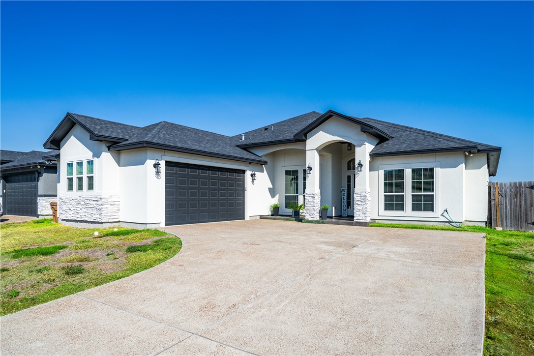 9610 Spanish Oak Drive Corpus Christi TX 78410