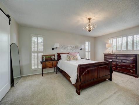 120 Seco Drive Portland TX 78374