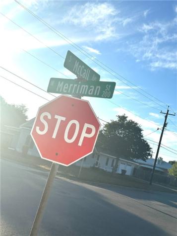 200 W Merriman Street Sinton TX 78387