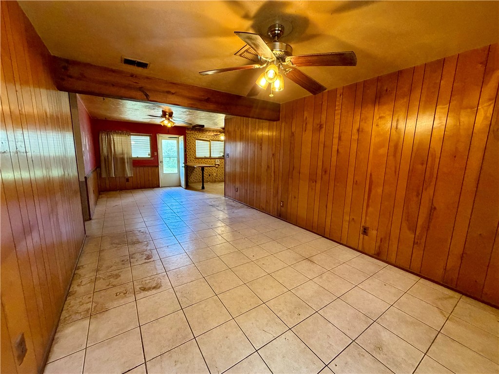1725 Treyway Corpus Christi TX 78412