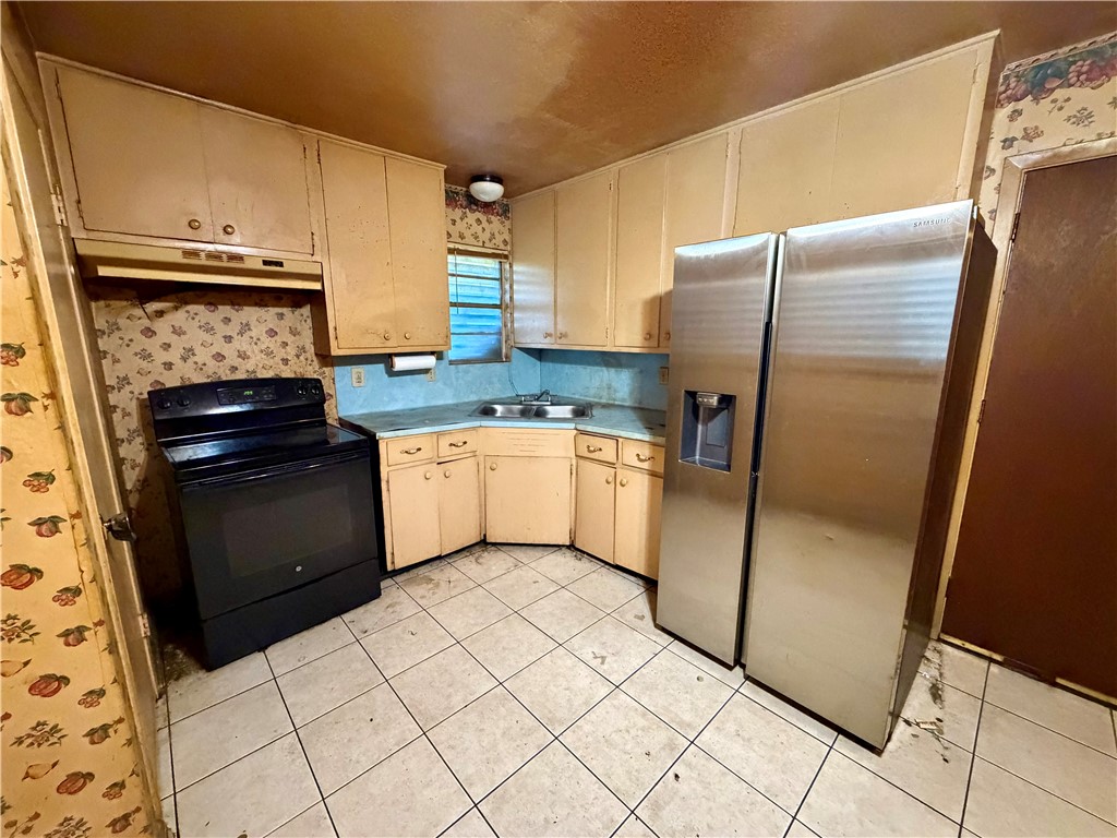 1725 Treyway Corpus Christi TX 78412