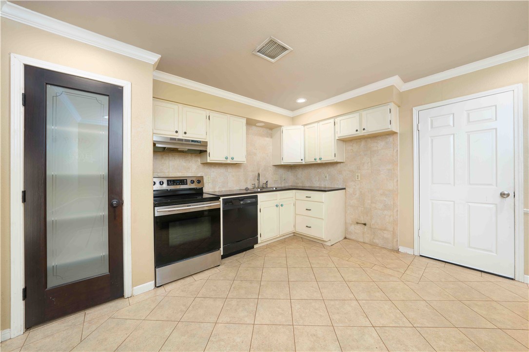 5605 Palo Blanco Street Corpus Christi TX 78417