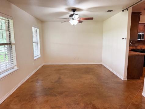 212 House Avenue Sandia TX 78383