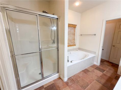 212 House Avenue Sandia TX 78383