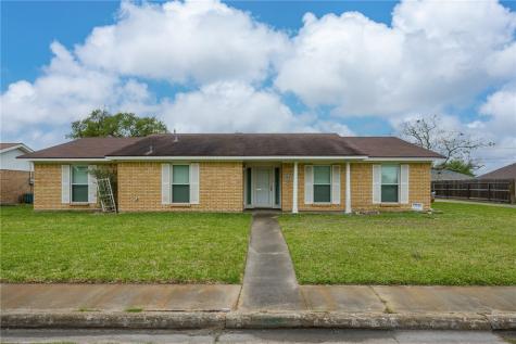 1531 W Palm Drive Aransas Pass TX 78336