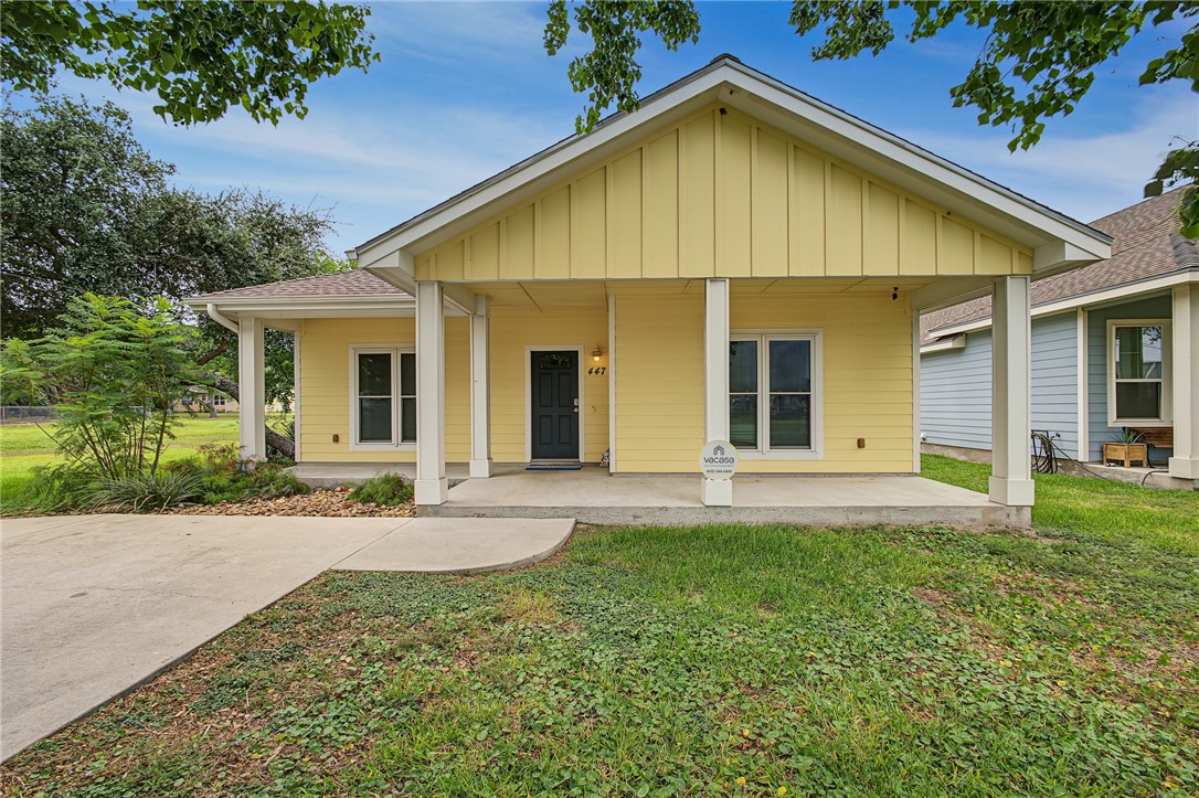 447 S Fuqua Street Rockport TX 78383