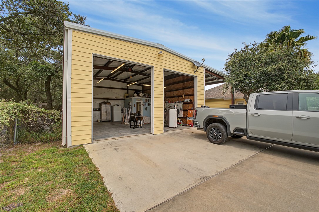 447 S Fuqua Street Rockport TX 78383