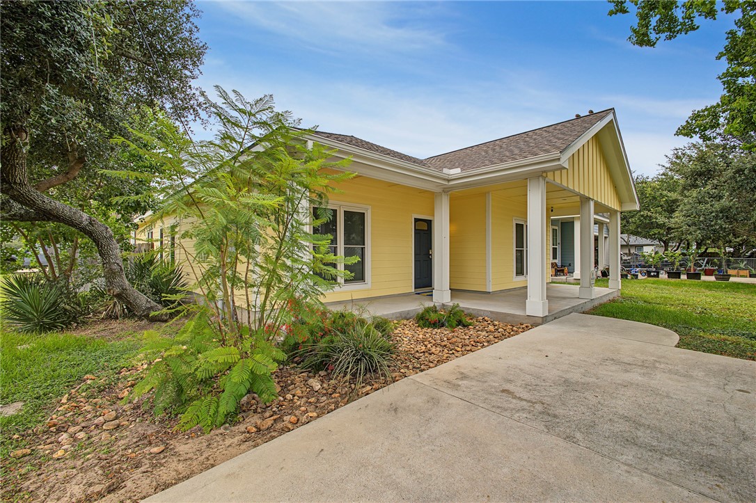 447 S Fuqua Street Rockport TX 78383
