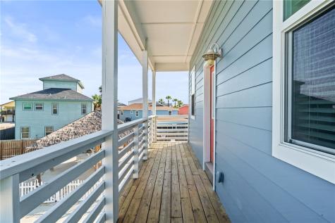 640 Gulf Village Drive Port Aransas TX 78373