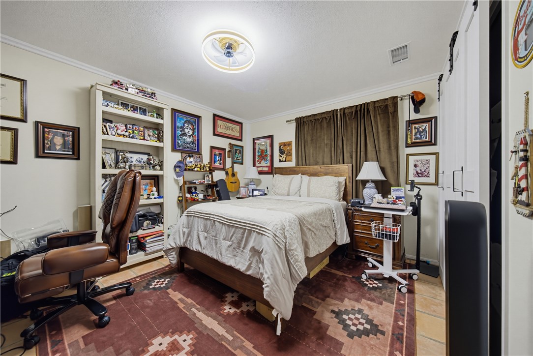 5825 Ocean Dr Corpus Christi TX 78412